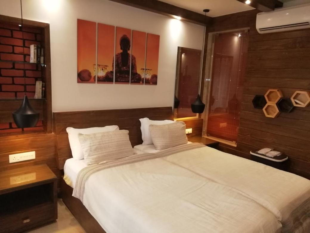 Shivers Oasis Luxury Boutique Resort Candolim Bagian luar foto