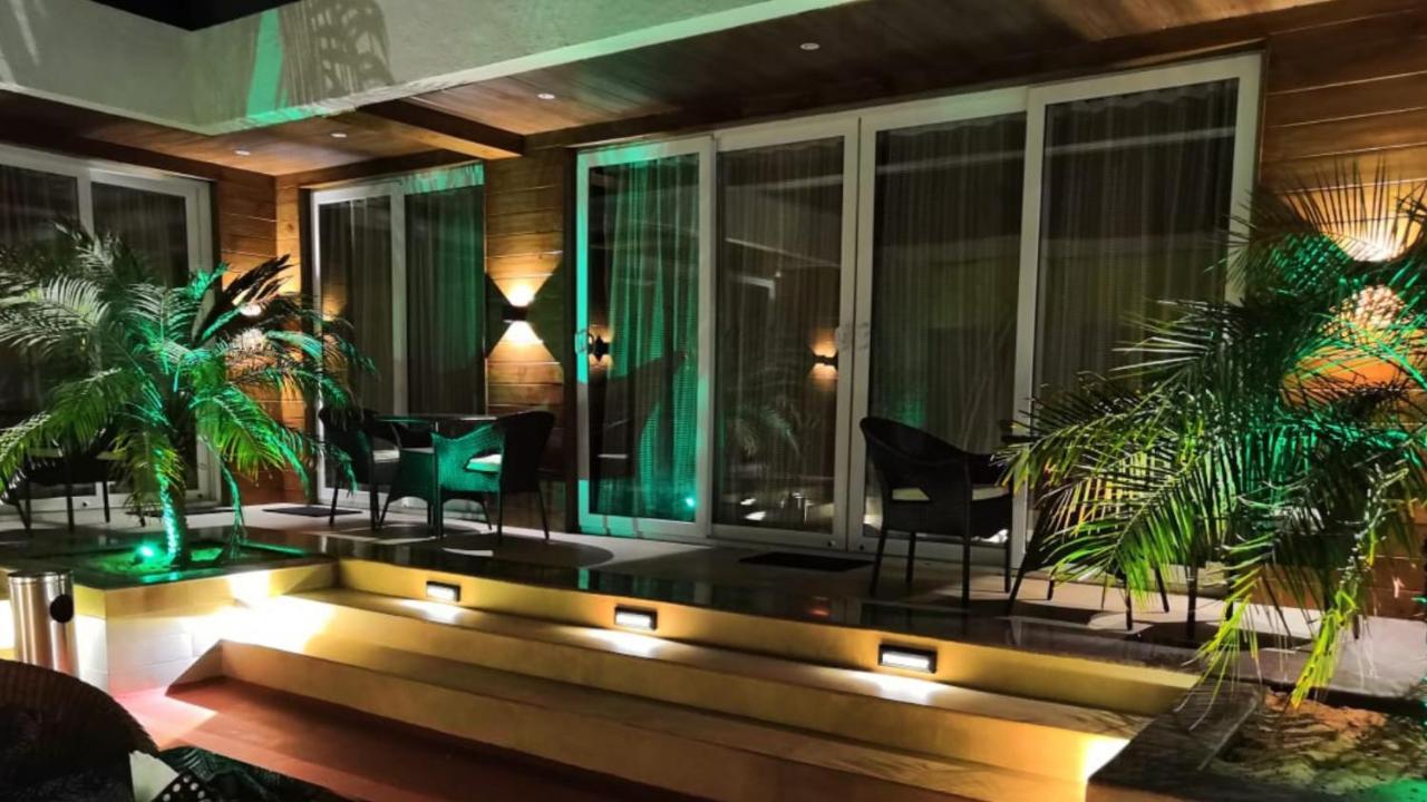 Shivers Oasis Luxury Boutique Resort Candolim Bagian luar foto